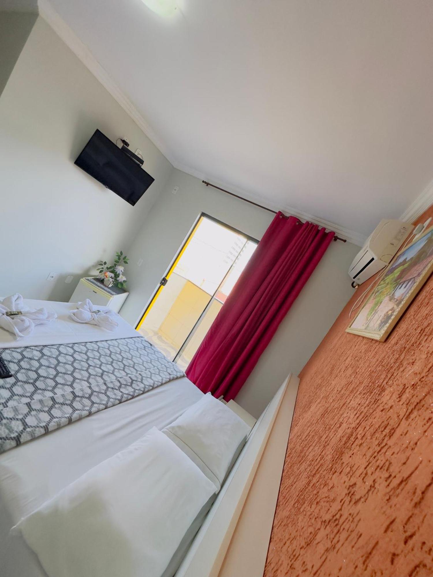 Hotel Brasilia Park Novo Gama Exteriör bild
