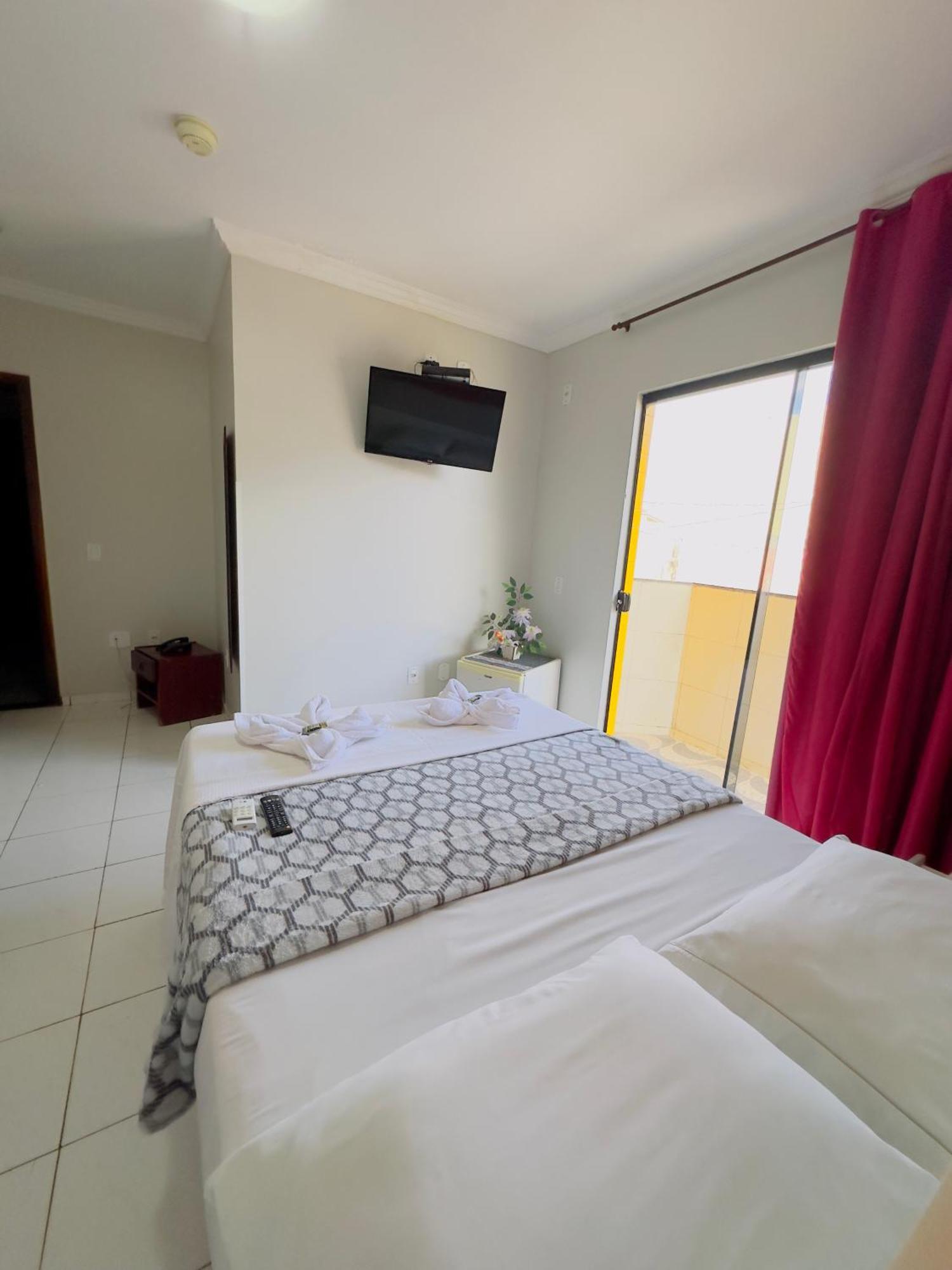 Hotel Brasilia Park Novo Gama Exteriör bild